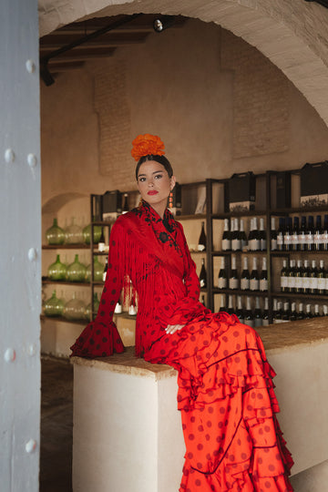 Modelo Natasha Rojo y Berenjena